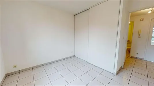 Apartments in Toulouse - photo 8