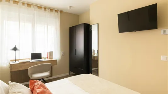 Rooms in Madrid Chamberí - photo 4