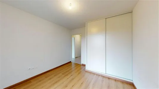 Apartments in Toulouse - photo 2