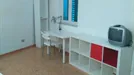 Room for rent, Siena, Toscana, &lt;span class=&quot;blurred street&quot; onclick=&quot;ProcessAdRequest(7733213)&quot;&gt;&lt;span class=&quot;hint&quot;&gt;See streetname&lt;/span&gt;[xxxxxxxxxxxxx]&lt;/span&gt;