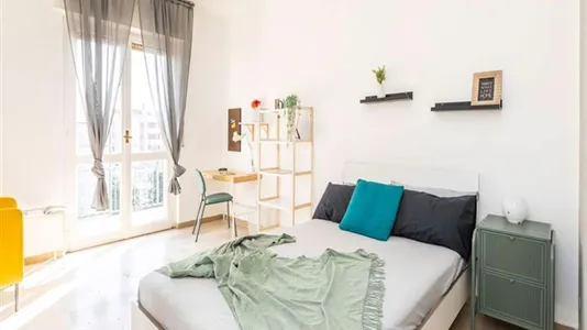 Rooms in Milano Zona 5 - Vigentino, Chiaravalle, Gratosoglio - photo 2