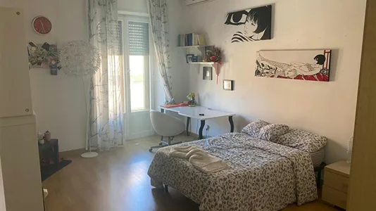Rooms in Roma Municipio II – Parioli/Nomentano - photo 3