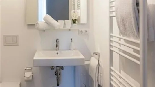 Apartments in Location is not specified - photo 9