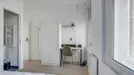 Room for rent, Lille, Hauts-de-France, &lt;span class=&quot;blurred street&quot; onclick=&quot;ProcessAdRequest(10383762)&quot;&gt;&lt;span class=&quot;hint&quot;&gt;See streetname&lt;/span&gt;[xxxxxxxxxxxxx]&lt;/span&gt;