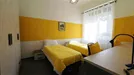 Room for rent, Turin, Piemonte, &lt;span class=&quot;blurred street&quot; onclick=&quot;ProcessAdRequest(13240523)&quot;&gt;&lt;span class=&quot;hint&quot;&gt;See streetname&lt;/span&gt;[xxxxxxxxxxxxx]&lt;/span&gt;