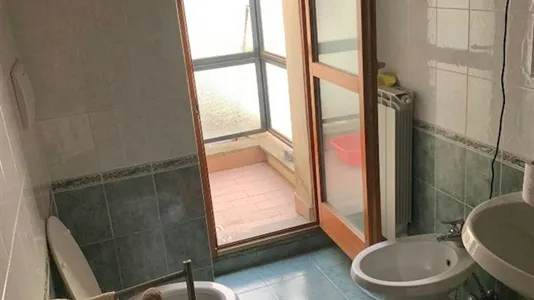 Rooms in Roma Municipio XIV – Monte Mario - photo 9