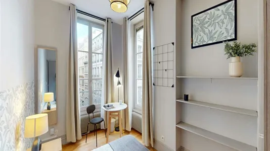 Rooms in Lyon - photo 3
