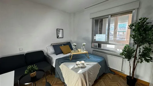 Rooms in Coslada - photo 8