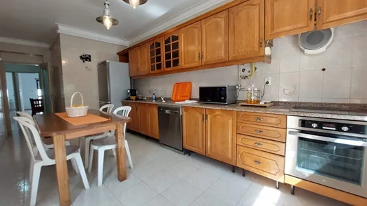 Rooms in Castelo Branco - photo 7