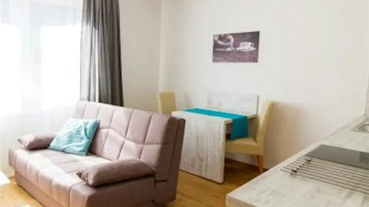Apartments in Vienna Donaustadt - photo 2