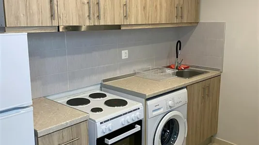 Rooms in Neapoli-Sykies - photo 7