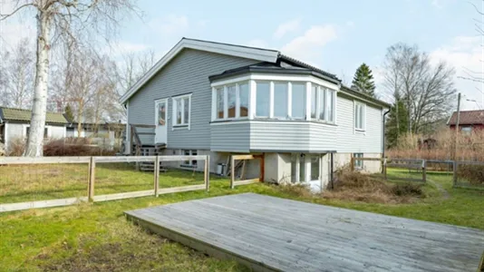 Houses in Tyresö - photo 2