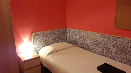 Rooms in Barcelona Eixample - photo 1