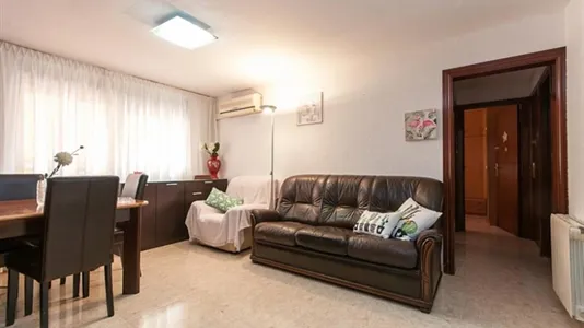 Rooms in Cornellà de Llobregat - photo 4