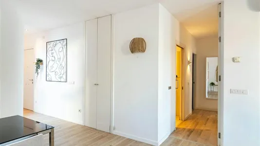 Apartments in Barcelona Eixample - photo 5