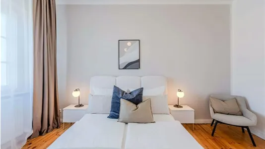 Apartments in Berlin Steglitz-Zehlendorf - photo 10