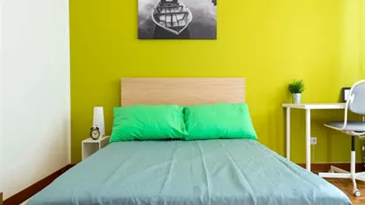 Room for rent in Buccinasco, Lombardia