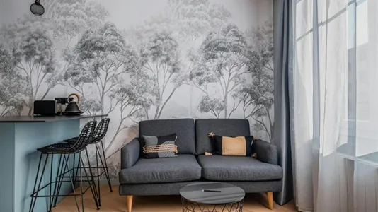 Apartments in Lyon - photo 6