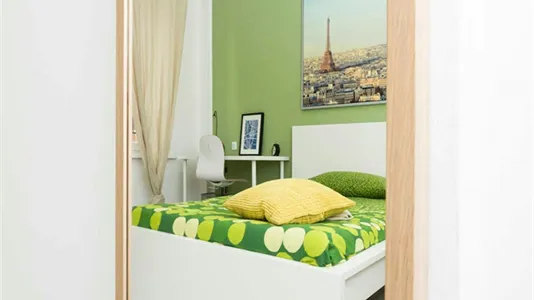 Rooms in Milano Zona 8 - Fiera, Gallaratese, Quarto Oggiaro - photo 1