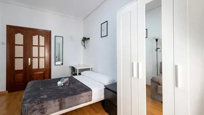 Room for rent in Madrid Retiro, Madrid