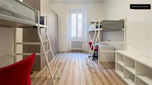 Apartments in Milano Zona 8 - Fiera, Gallaratese, Quarto Oggiaro - photo 4