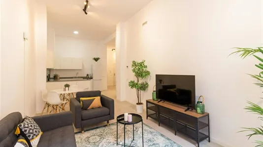 Apartments in Barcelona Ciutat Vella - photo 4
