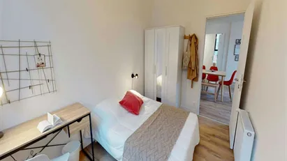 Room for rent in Nanterre, Île-de-France