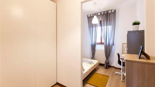 Rooms in Milano Zona 5 - Vigentino, Chiaravalle, Gratosoglio - photo 5