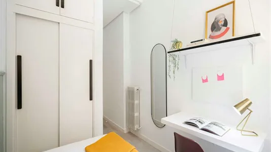 Rooms in Madrid Centro - photo 3