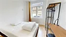 Room for rent, Lille, Hauts-de-France, &lt;span class=&quot;blurred street&quot; onclick=&quot;ProcessAdRequest(8974274)&quot;&gt;&lt;span class=&quot;hint&quot;&gt;See streetname&lt;/span&gt;[xxxxxxxxxxxxx]&lt;/span&gt;
