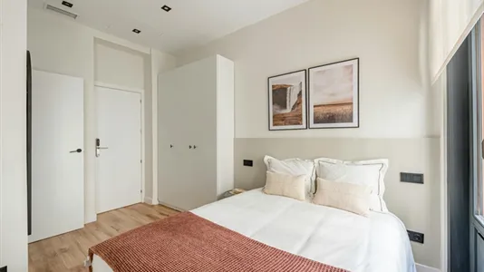 Apartments in Madrid Centro - photo 4