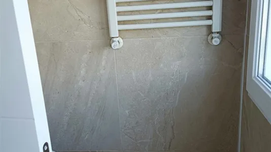 Rooms in Madrid Ciudad Lineal - photo 9