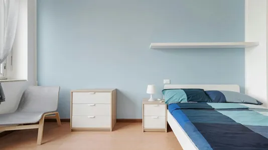 Rooms in Milano Zona 2 - Stazione Centrale, Gorla, Turro, Greco, Crescenzago - photo 1