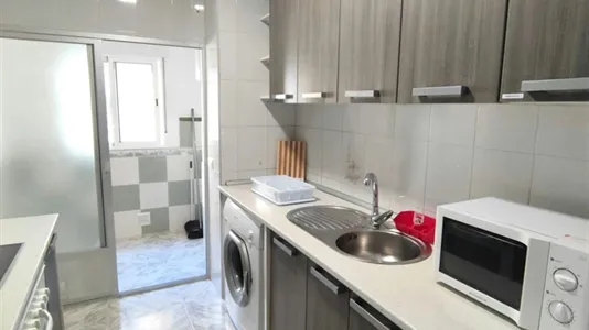 Rooms in Granada - photo 9