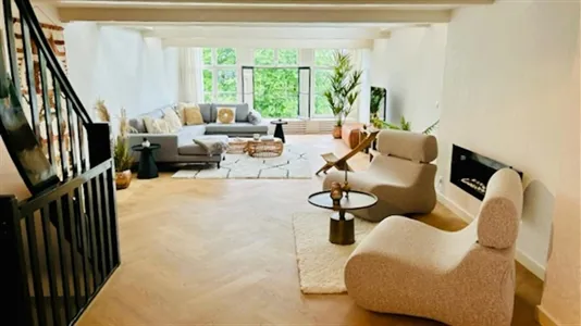 Apartments in Location is not specified - photo 6