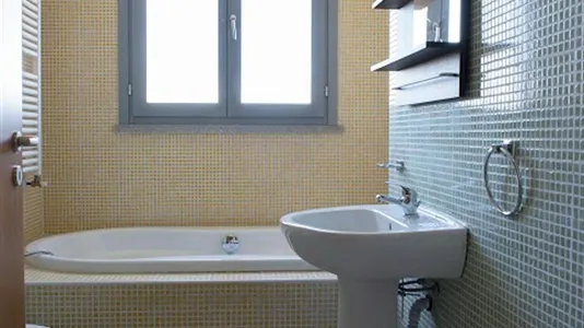 Rooms in Milano Zona 5 - Vigentino, Chiaravalle, Gratosoglio - photo 2