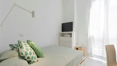 Room for rent in Milano Zona 5 - Vigentino, Chiaravalle, Gratosoglio, Milan