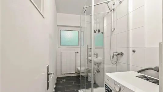 Apartments in Berlin Steglitz-Zehlendorf - photo 4