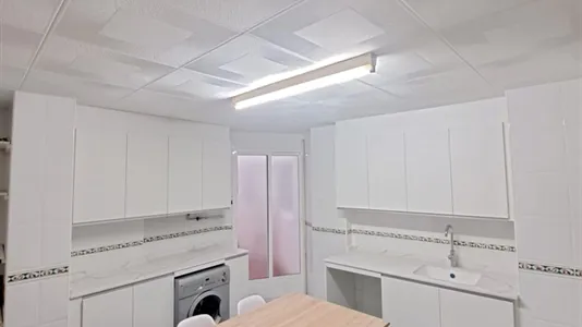 Rooms in Albacete - photo 4