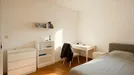 Room for rent, Padua, Veneto, &lt;span class=&quot;blurred street&quot; onclick=&quot;ProcessAdRequest(13611747)&quot;&gt;&lt;span class=&quot;hint&quot;&gt;See streetname&lt;/span&gt;[xxxxxxxxxxxxx]&lt;/span&gt;