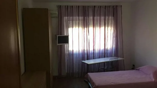 Rooms in Roma Municipio VII – Appio-Latino/Tuscolano/Cinecittà - photo 2
