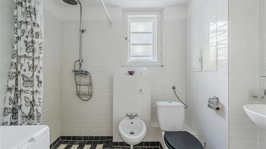 Apartments in Berlin Charlottenburg-Wilmersdorf - photo 1