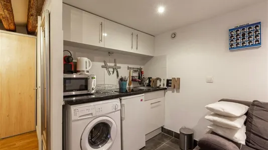 Apartments in Paris 2ème arrondissement - Bourse - photo 9