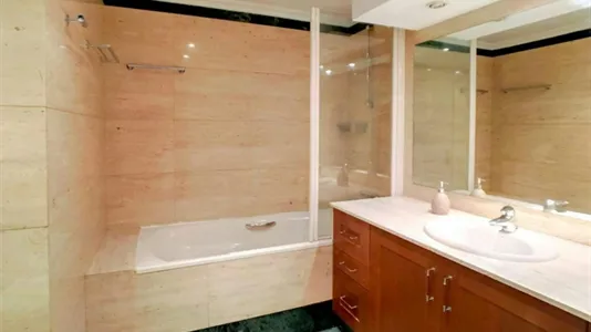 Rooms in Madrid Chamberí - photo 8