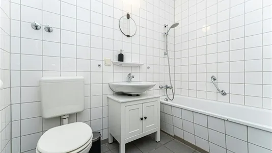 Rooms in Berlin Mitte - photo 9