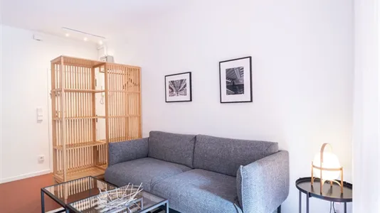 Apartments in Barcelona Ciutat Vella - photo 4