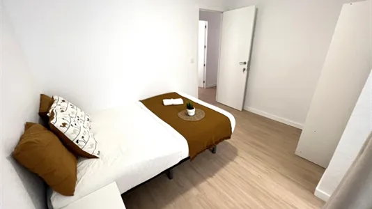 Rooms in el Camí de Vera - photo 5