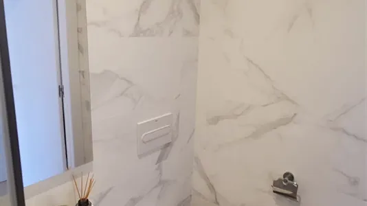 Rooms in Barcelona Eixample - photo 7