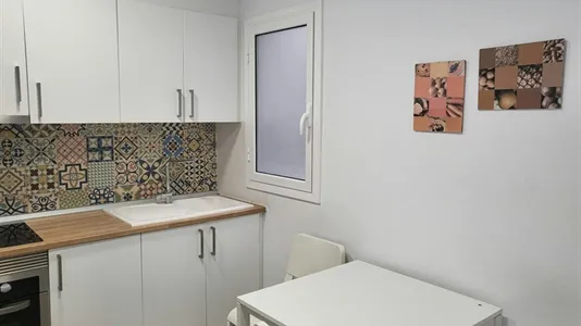 Rooms in Barcelona Gràcia - photo 8