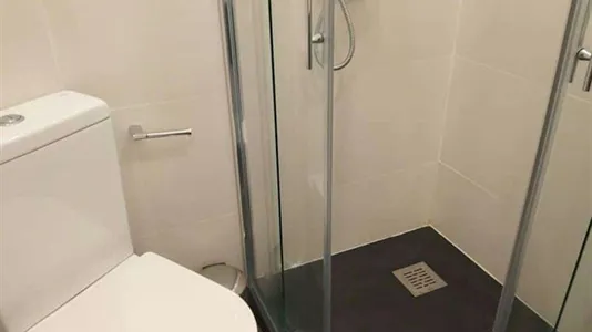 Rooms in Madrid Moncloa-Aravaca - photo 9